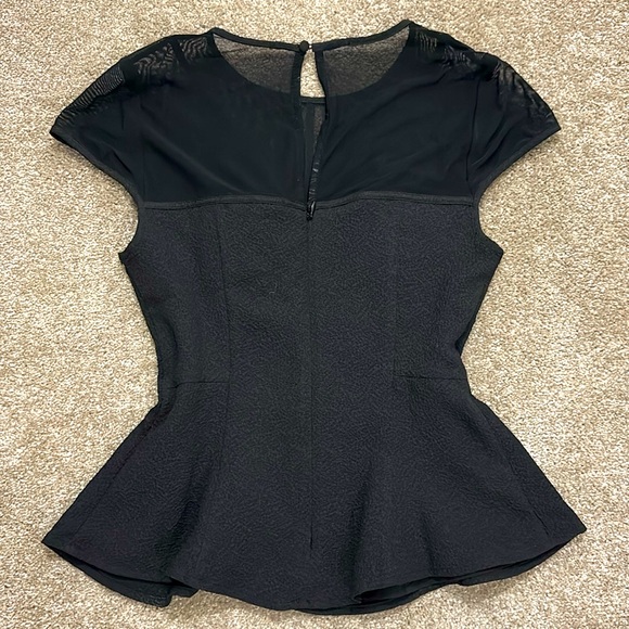 Guess Peplum Black Top - Picture 3 of 3